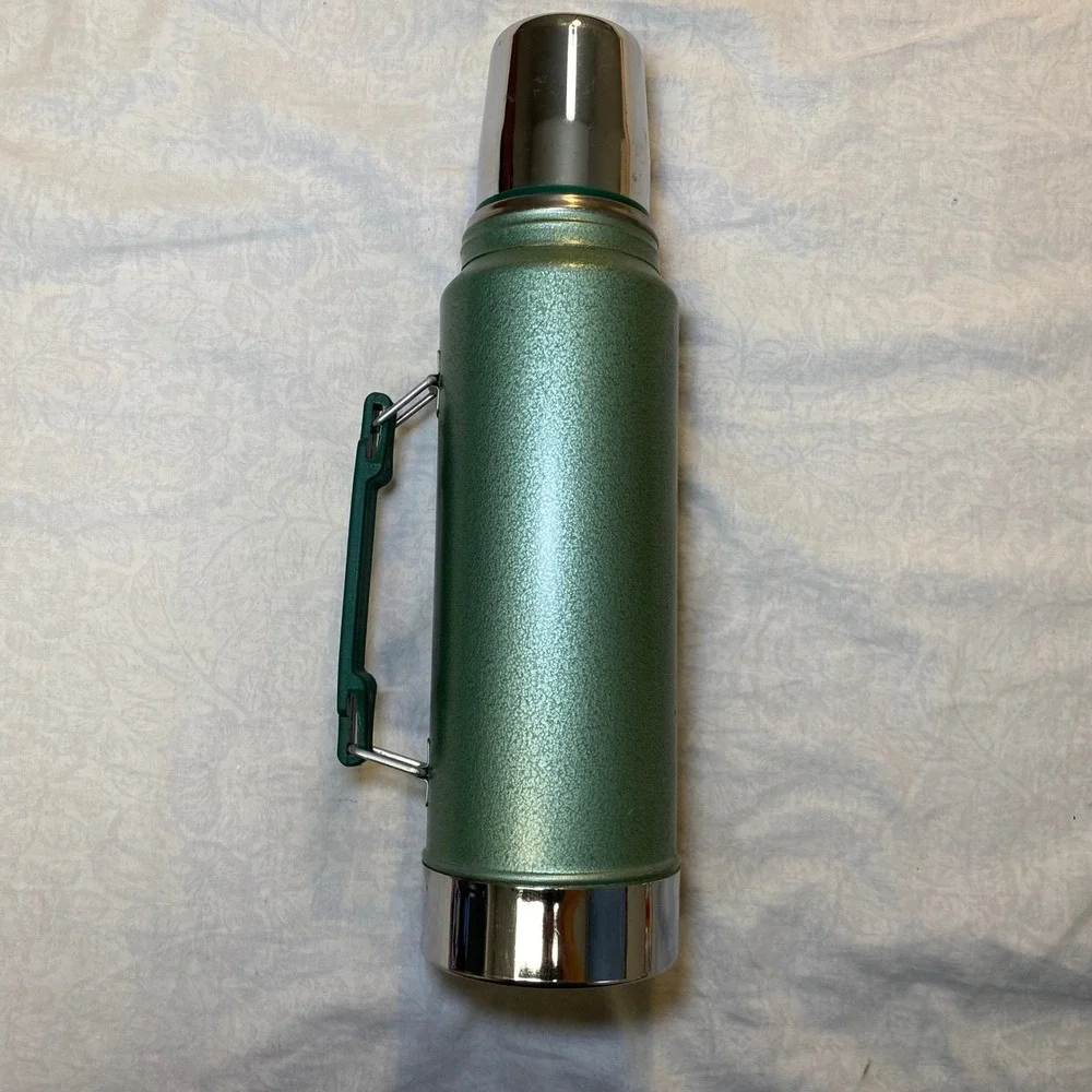 Vintage 1991 Aladdin Stanley A-944DH Quart Thermos Green Hammertone USA - Picture 3 of 10